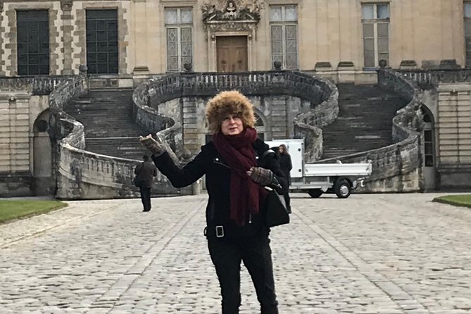 1:30 hours tour of Louvre museum - A smart way to see the Louvre in 90 minutes
