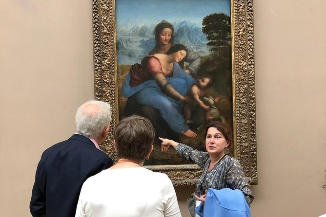 1:30 hours tour of Louvre museum - Meeting Afsi Duffau at the Louvre Pyramid
