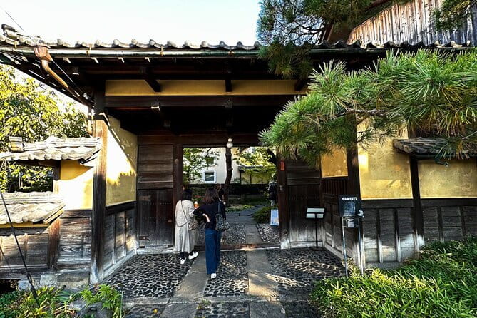 1 Day Historic Obuse and Hokusai Mad Man of Art Tour in Japan - What the $165.49 price covers