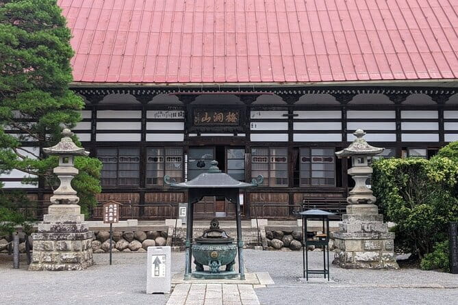 1 Day Historic Obuse and Hokusai Mad Man of Art Tour in Japan - Takai Kozan Memorial Museum and Hokusai’s studio