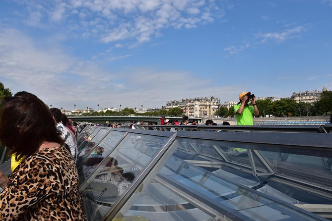 1 Day in Paris: Eiffel Tower, Cruise, City Tour, and Louvre - The Louvre: major art, limited guidance