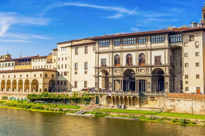 2 Hour Exploration Uffizi: Immerse in Renaissance Artistry - From Medici offices to Florence’s great art museum