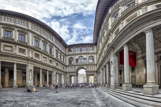 2 Hour Exploration Uffizi: Immerse in Renaissance Artistry - The terrace and cafeteria make the visit easier