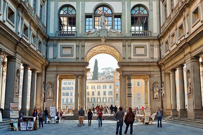 2 Hour Exploration Uffizi: Immerse in Renaissance Artistry - Meeting point and timing in Florence