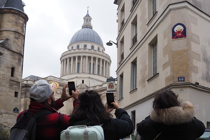 2 Hour Street-art Walk and Space Invaders Hunt in Paris - Starting at Igor Stravinsky Square