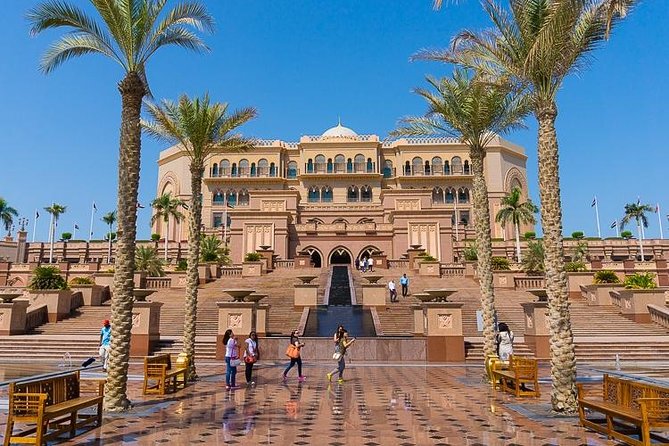 Abu Dhabi City Tour, Emirates Palace, Grand Mosque, Louvre Museum - Miraj Islamic Art Gallery and the practical shopping question