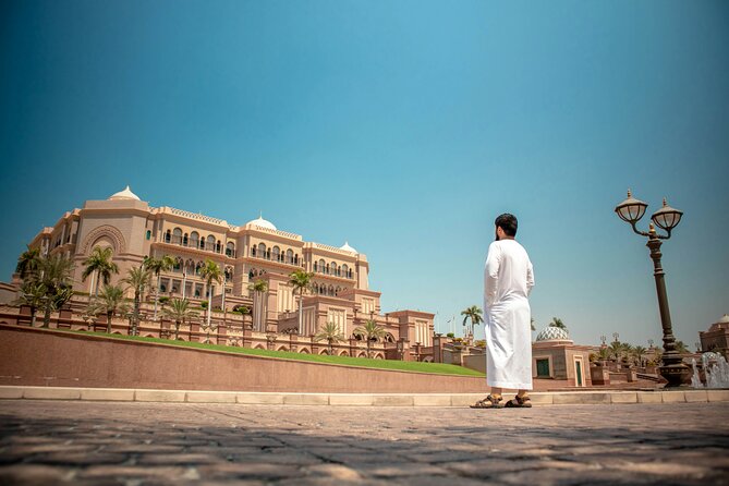 Abu Dhabi City Tour: Grand Mosque, Palace, Souk, Louvre & Ferrari - Ferrari World and the Yas Island attractions