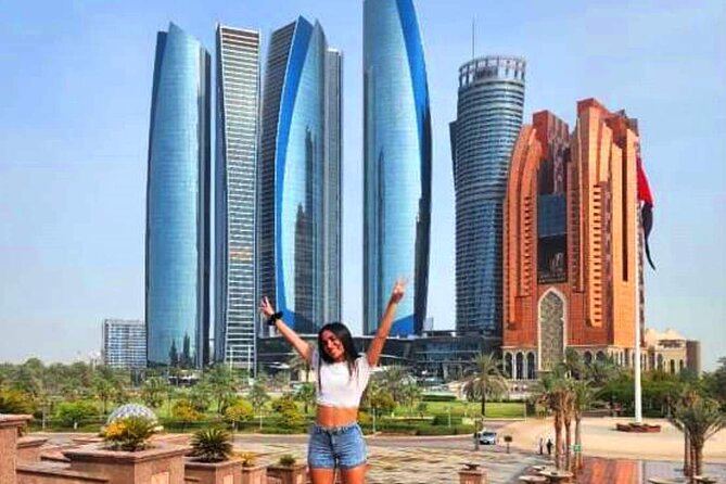 Abu Dhabi City Tour: Grand Mosque, Palace, Souk, Louvre & Ferrari - Heritage Village closes the day with older traditions