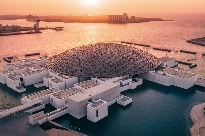 Abu Dhabi City Tour with Louvre Museum from Abu Dhabi - One hour inside Sheikh Zayed Grand Mosque