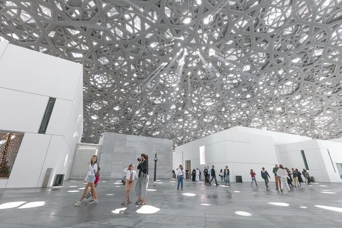 Abu Dhabi City Tour with Louvre Museum from Dubai Small Group - The small group changes the feel of the day