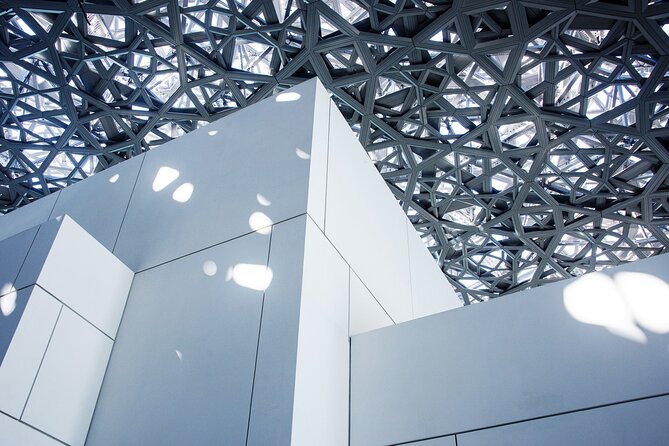 Abu Dhabi City Tour with Louvre Museum With Free shuttle Transfer - The guides can make the difference