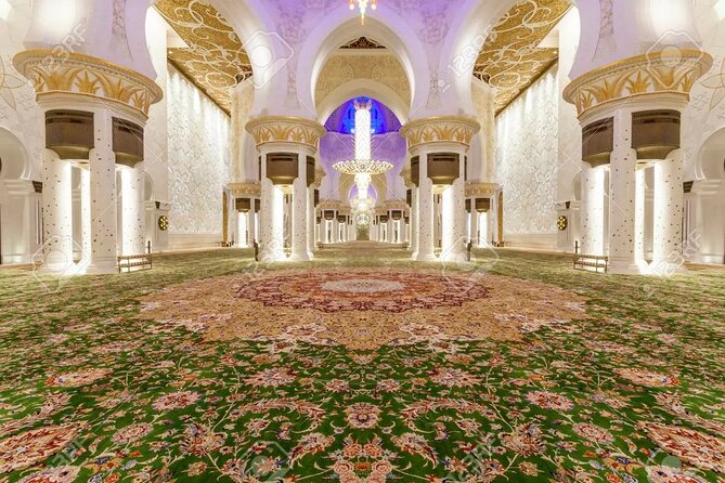 Abu Dhabi Grand Mosque Tour and Louvre Museum Visit from Dubai - Sheikh Zayed Grand Mosque: marble, light, and quiet scale