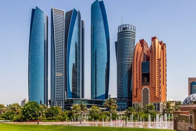 Abu Dhabi Tour in Private 4x4 with Grand Mosque, Louvre & Ferrari - Ferrari World or Warner Bros. World on Yas Island