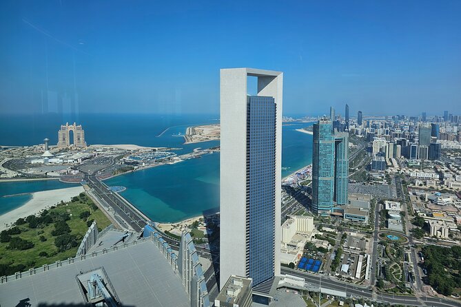 Abu Dhabi Tour in Private 4x4 with Grand Mosque, Louvre & Ferrari - What the guide adds to the day