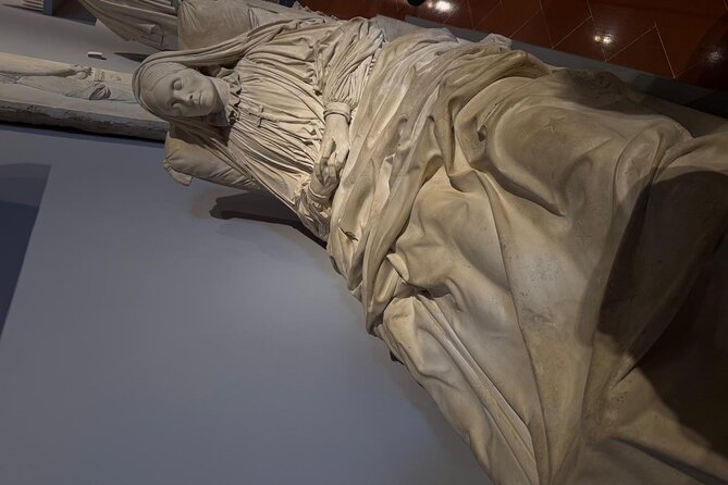 Accademia Gallery: Elite Tour with Expert Guide - The guide’s role and the human touch