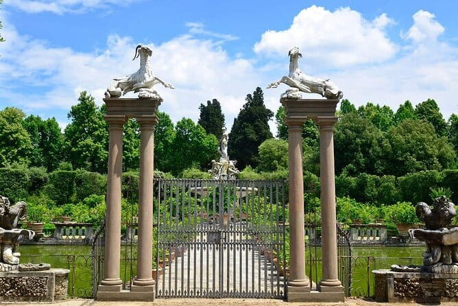 Accademia Gallery : Priority Ticket to SKIP the General Line ! - Who should book this Accademia experience?