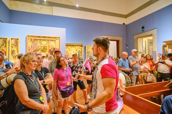 Accademia Gallery private tour with skip the line ticket - Meeting at Via Ricasoli and entering the museum
