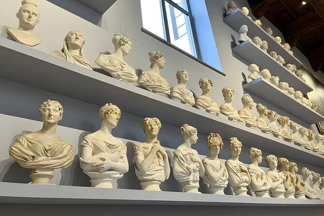Accademia Gallery Reserved Entry Tickets Experience - Audio guide choices and a point of confusion