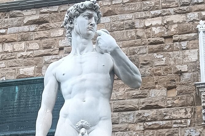 Accademia Gallery Skip the line Tickets with Audio Guide - The meeting point and arrival experience