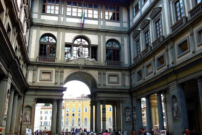Accademia & Uffizi: Entry tickets & self-guided visit app - The Uffizi and Florence’s greatest paintings