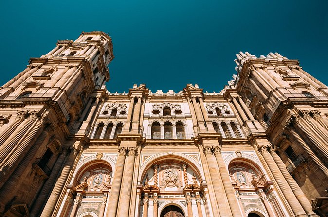 Alcazaba to Picasso: Málaga’s Best in a Self-Guided Tour - The Alcazaba rewards a slow walk