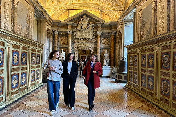 Alone in the Vatican Museums VIP Early Entry Tour with Key Master - Dress, identification, and what to leave behind