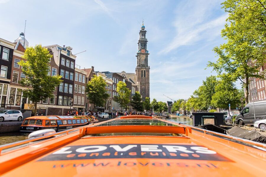 Amsterdam: Rijksmuseum Entry Ticket and Canal Cruise Combo - What the cruise does well, and where it falls short