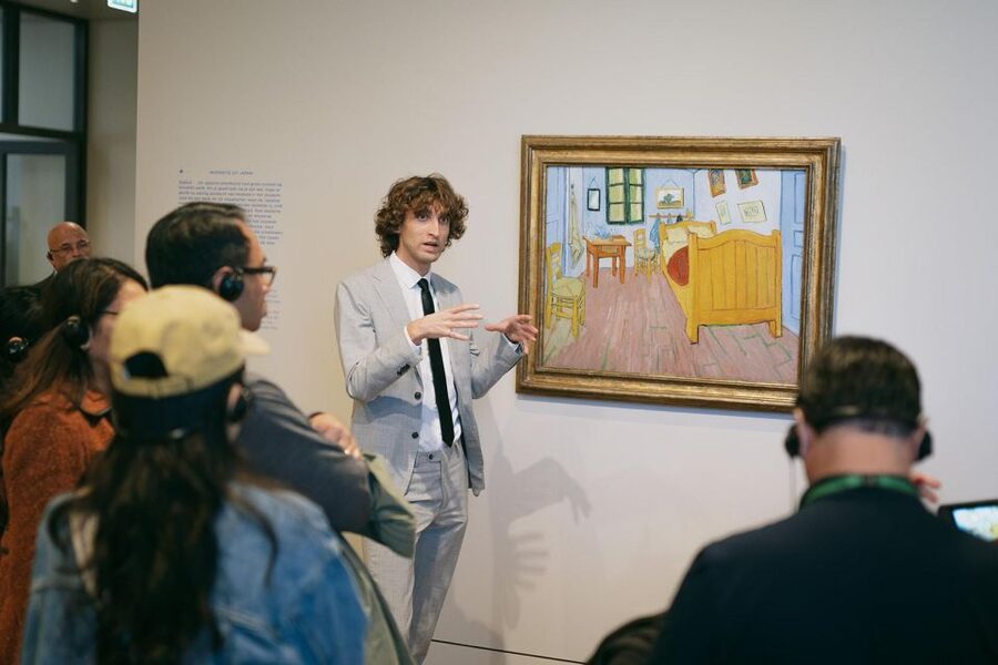 Amsterdam: Van Gogh Museum Entry Ticket and Guided Tour - Ninety minutes with Van Gogh’s changing style