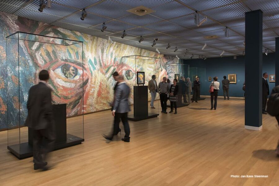 Amsterdam: Van Gogh Museum Guided Tour with Entry - How the two-hour pace feels