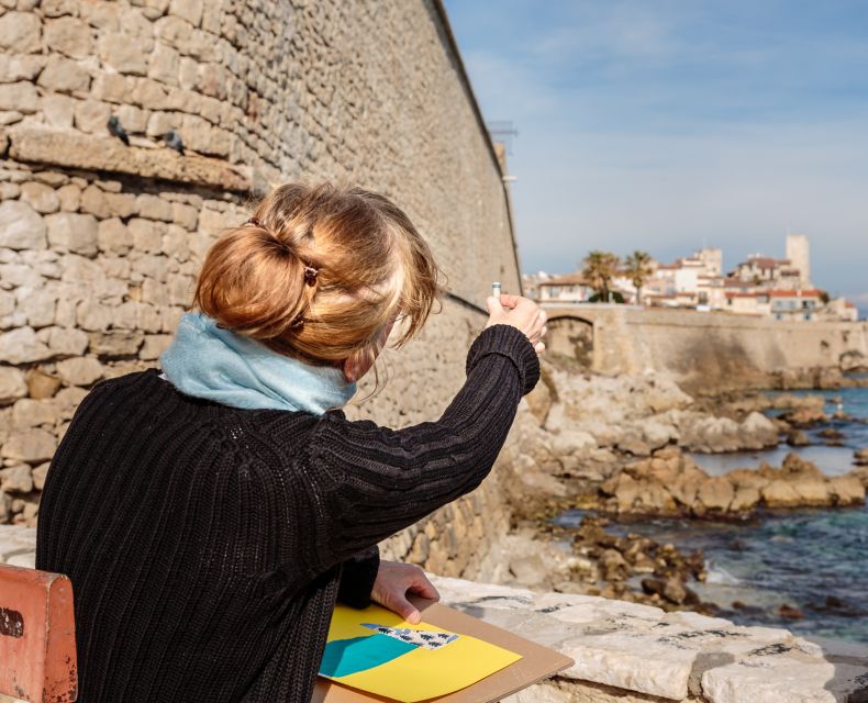 Antibes: Picasso Museum Drawing Tour Led by Local Artist - What the one-hour museum visit adds