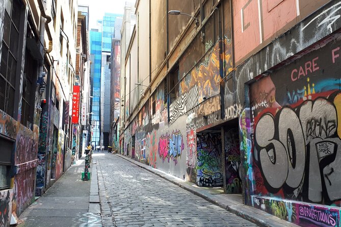 Art Tour of Melbourne - Who will enjoy this walk most?