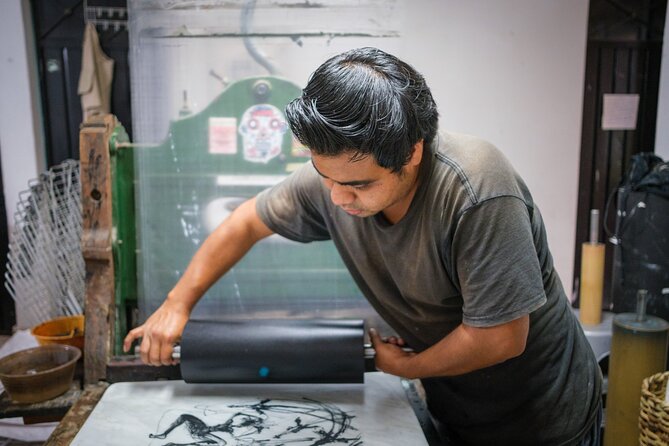 Art walk & Cacao delight - The hands-on printmaking stop