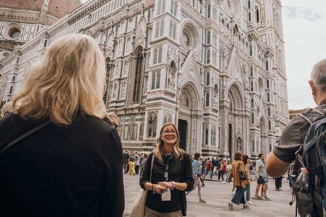 Artful Eight: 8 Wonders of Florence in Accademia, Center & Uffizi - Leonardo’s Annunciation