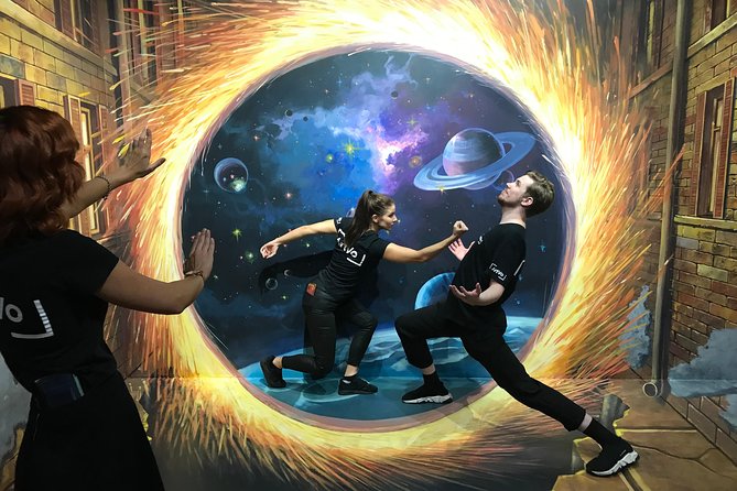 ArtVo Gold Coast – Queensland’s First Trick Art Gallery - The Gold Coast gallery where you become part of the painting