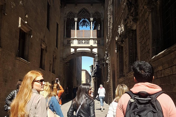 Barcelona Art and Tapas Small Group Walking Tour with Picasso Museum - Roman columns and Barcelona Cathedral