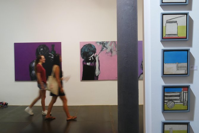 Barcelona Art & Wine: Galleries, Studios & Street Art - Who will enjoy this most