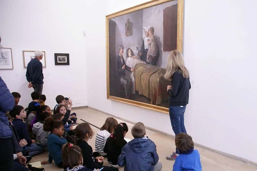 Barcelona: Picasso Museum Entry, Digital Guide & Born Walk - The app is useful, but it is the weak link