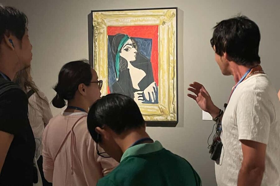 Barcelona: Picasso Walking Tour & Guided Museum Experience - Why Picasso’s Barcelona works best on foot