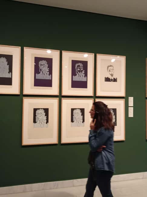 Barcelona: Skip-the-Line Guided Tour of the Picasso Museum - Free time after the guided visit