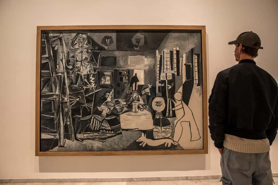 Barcelona: Skip-the-Line Guided Tour of the Picasso Museum - Skip-the-line entry and the value of 90 minutes