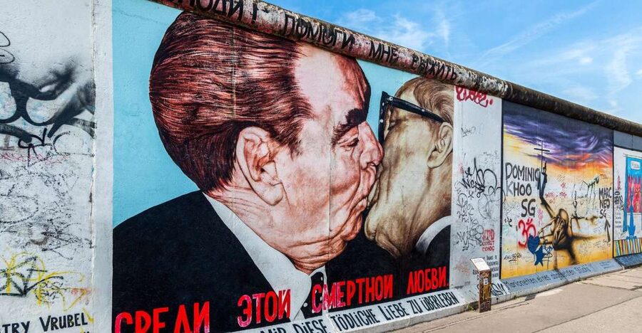 Berlin: East Side Gallery and Cold War Segway Tour - Hackescher Markt and Nikolaiviertel add local texture