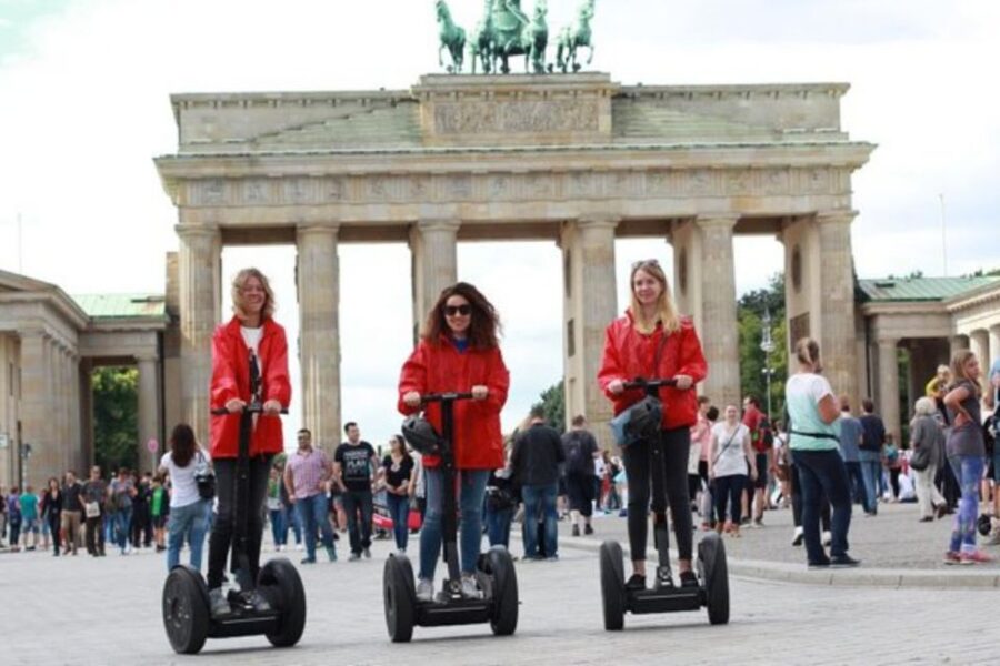Berlin: East Side Gallery and Cold War Segway Tour - How much history will you actually get?