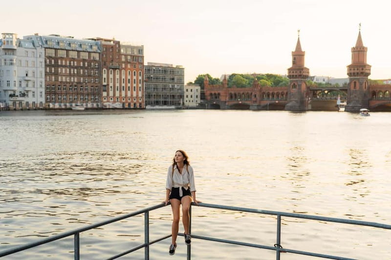 Berlin: East Side Gallery Photoshoot - Key points to know before booking
