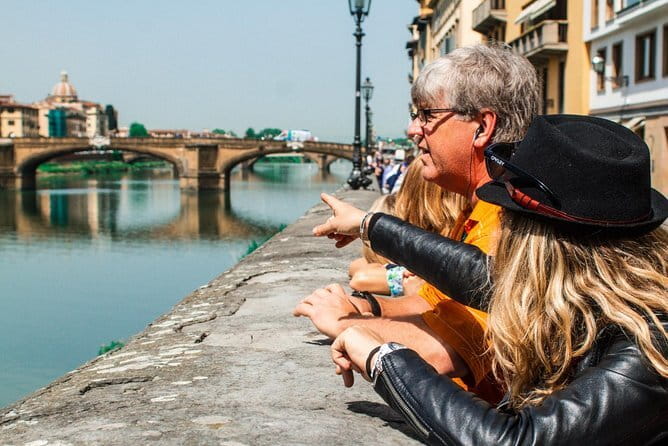 Best of Florence: Small Group Tour Skip-the-Line David & Accademia with Duomo - Mercato del Porcellino and the Uffizi area