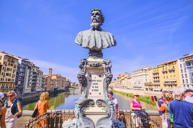 Best of Florence walking tour & Accademia Gallery- monolingual small group tour - Piazza della Repubblica, Florence’s polished starting point