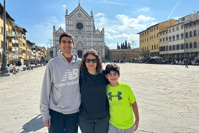 Best of Michelangelo in Florence Tour for Kids with Academy Gallery Fast Access - Santa Croce and Florence Stories