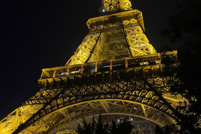 Best of Paris Tour with the Louvre, Eiffel Tower & Notre Dame - Why the private format matters