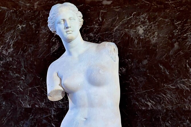 Best of the Louvre Museum Private Tour with Monalisa - Why a guided Louvre visit helps
