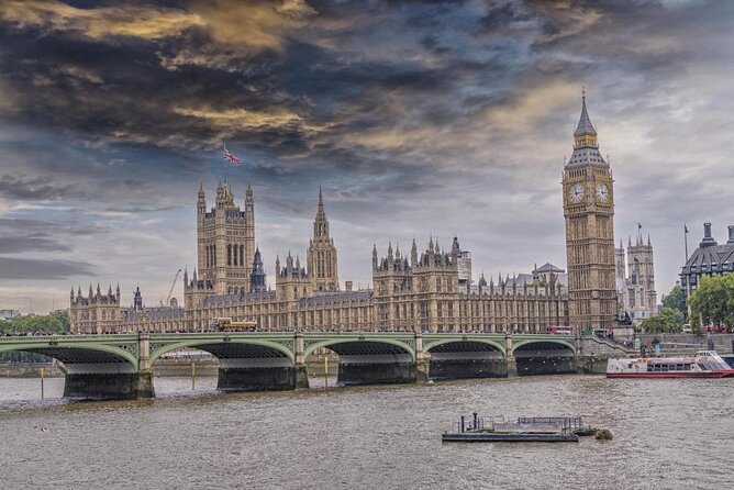 Best of Westminster Abbey with Upper Gallery & Buckingham Palace - Key points at a glance