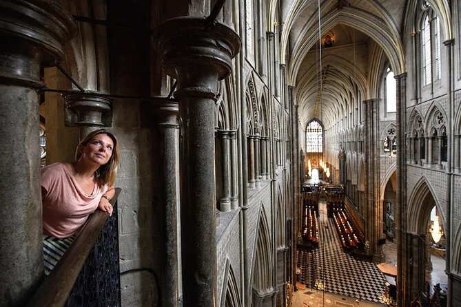 Best of Westminster Abbey with Upper Gallery & Buckingham Palace - Parliament’s exterior and what you do not see